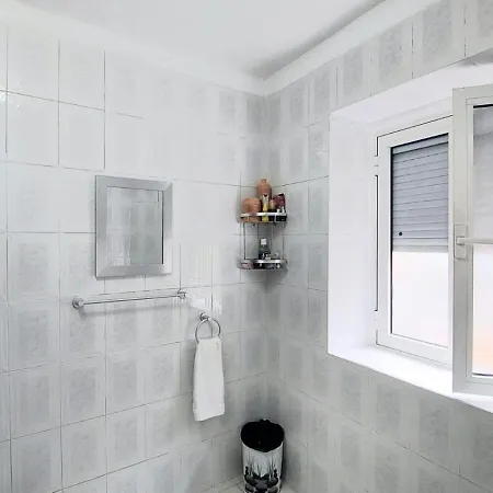 Quarto em Acomodações Particulares Tirana Hospitality Edas Place